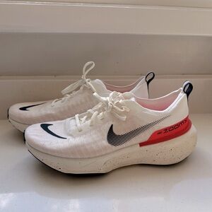 Nike ZoomX Invincible Run 3